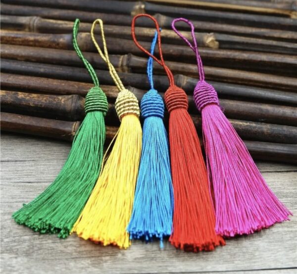 Silk Tassel (5 Different Colors)